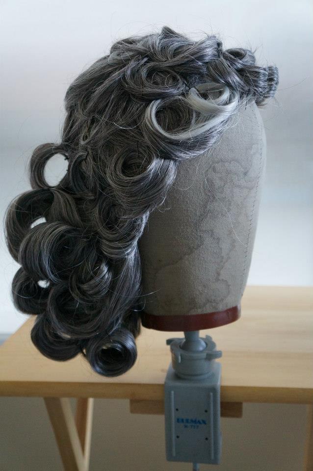 Gray Curly Wig Independent Styling